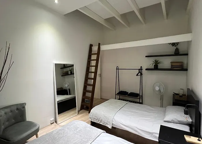 3 Bedroom Town House In Central Muswell Hill London
