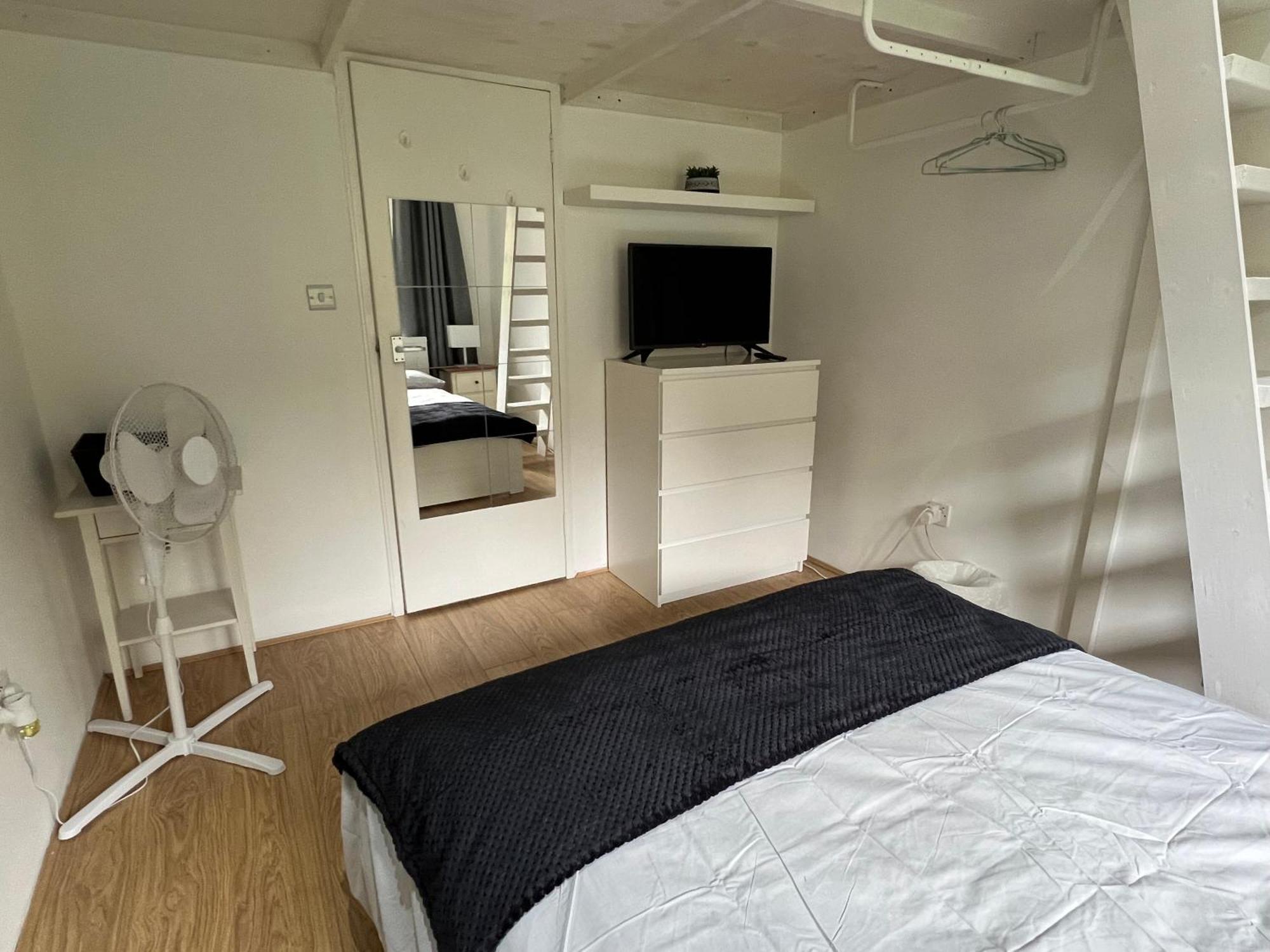 3 Bedroom Town House In Muswell Hill Casa de Férias *