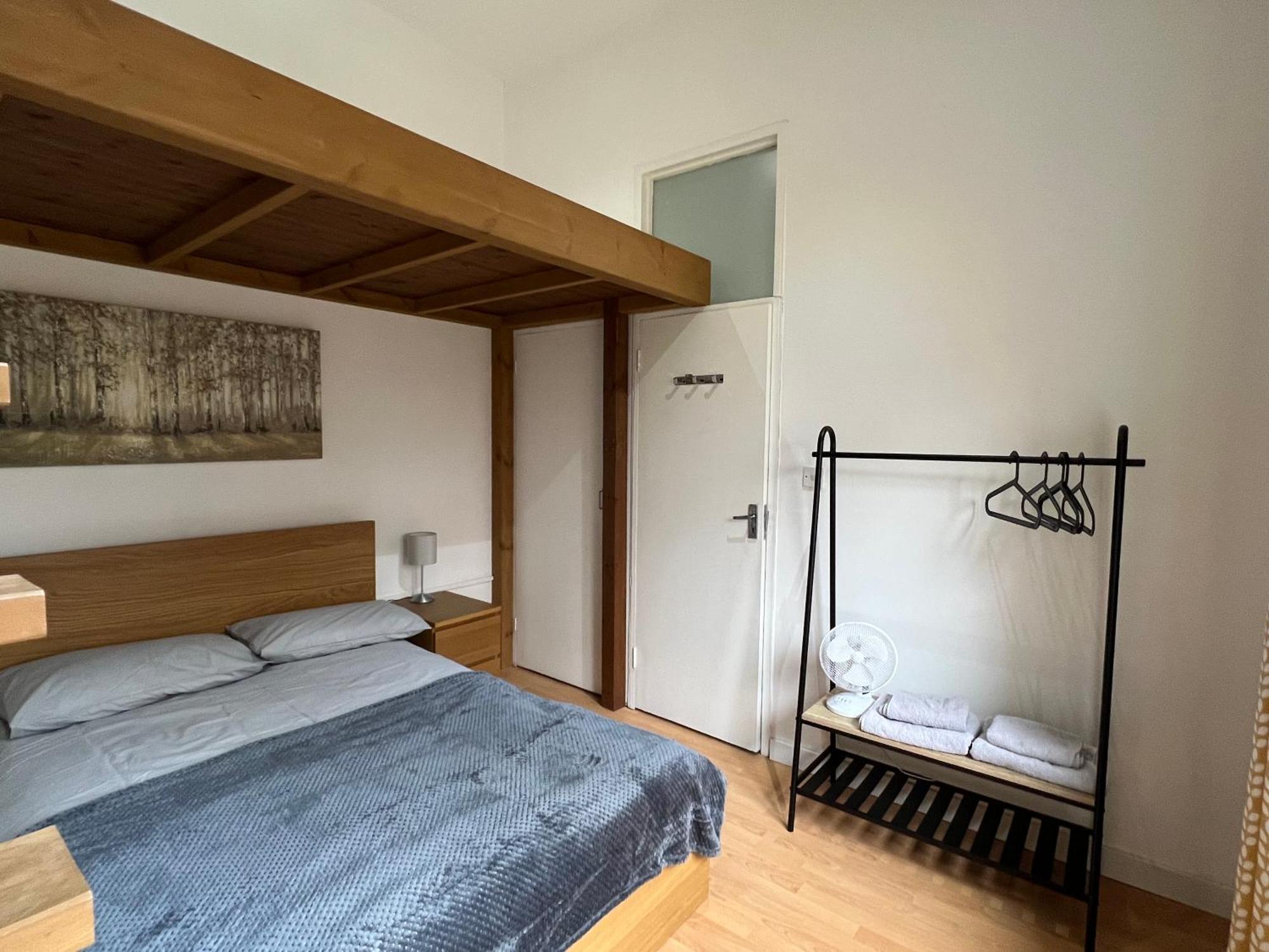 3 Bedroom Town House In Muswell Hill Casa de Férias Londres