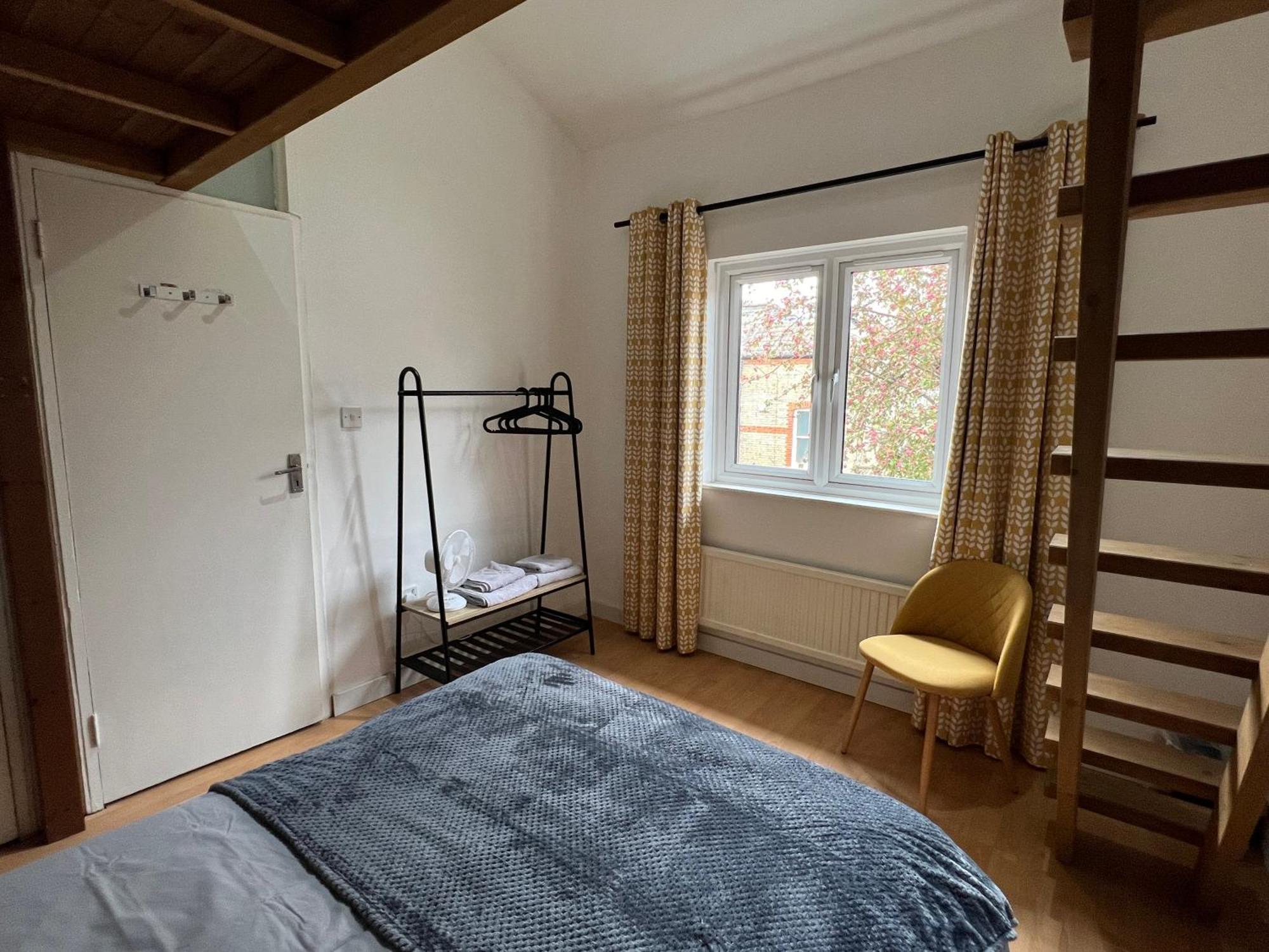3 Bedroom Town House In Muswell Hill Casa de Férias *